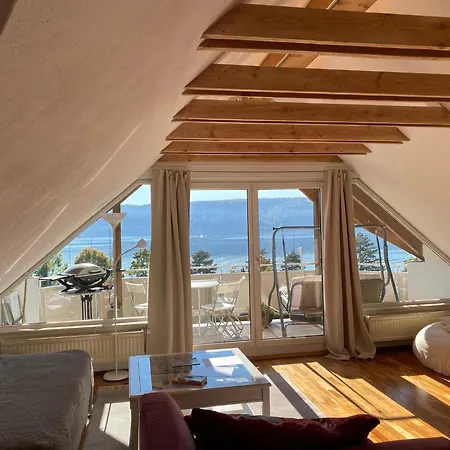 Διαμέρισμα 100m Zum See, Traumhafte Dachwohnung Mit Seeblick