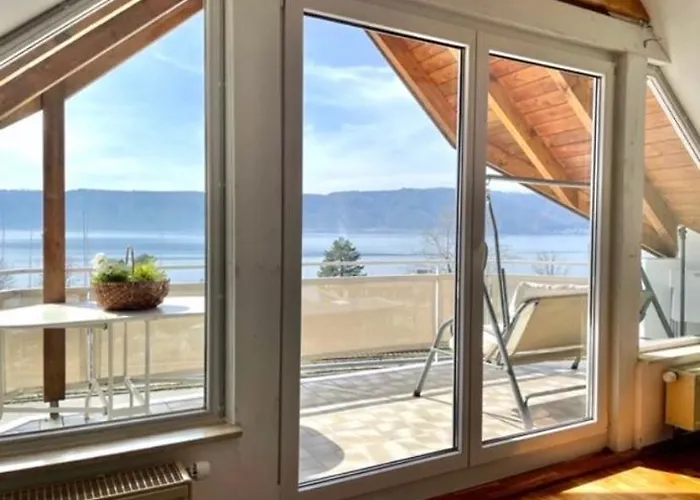 100m Zum See, Traumhafte Dachwohnung Mit Seeblick Sipplingen